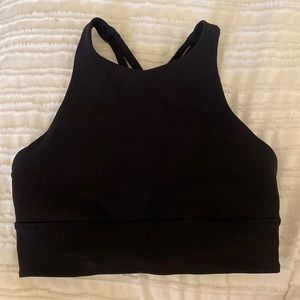 Black lululemon sports bra